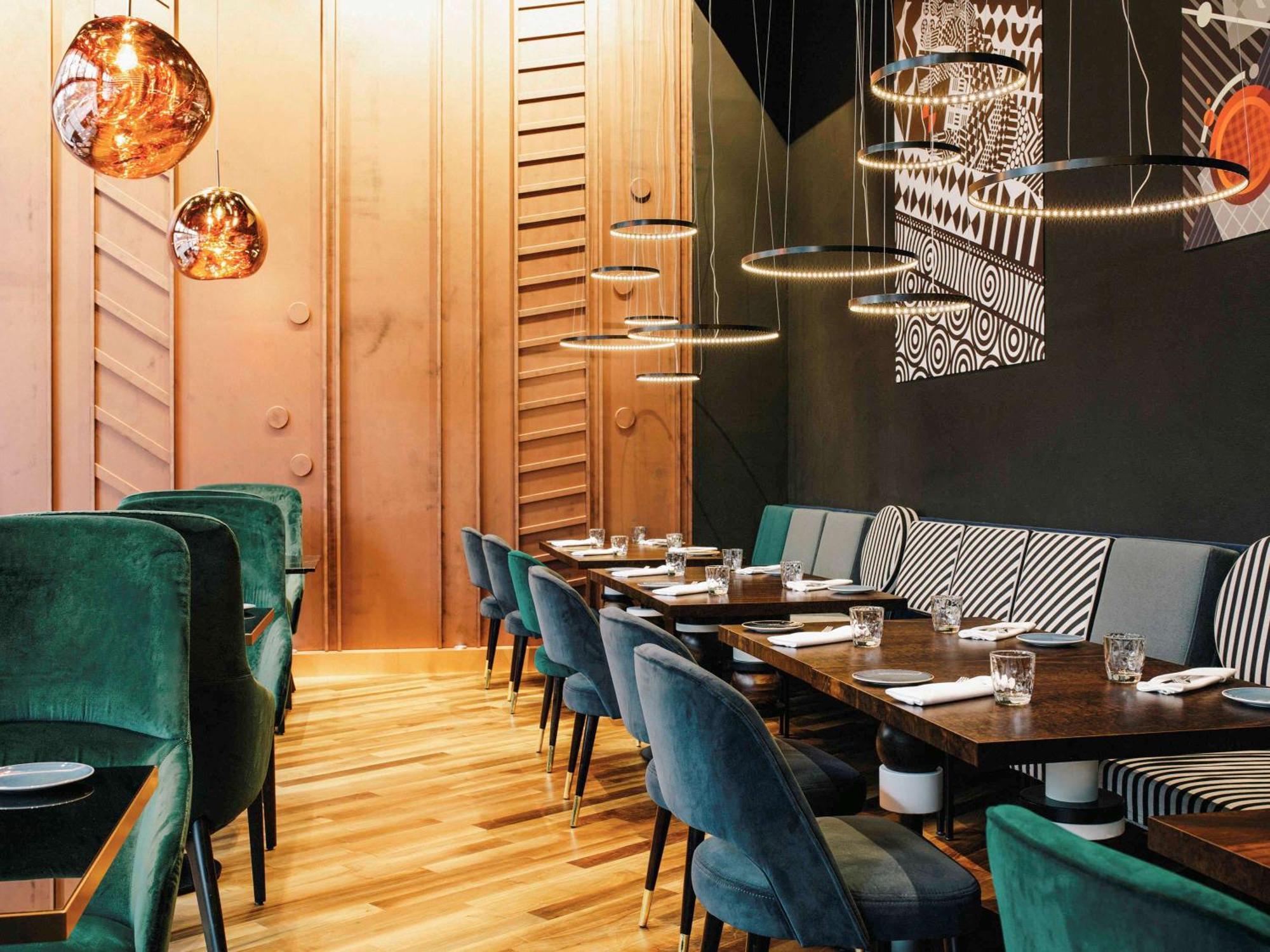Pullman Berlin Schweizerhof Hotel Ngoại thất bức ảnh Restaurant interior