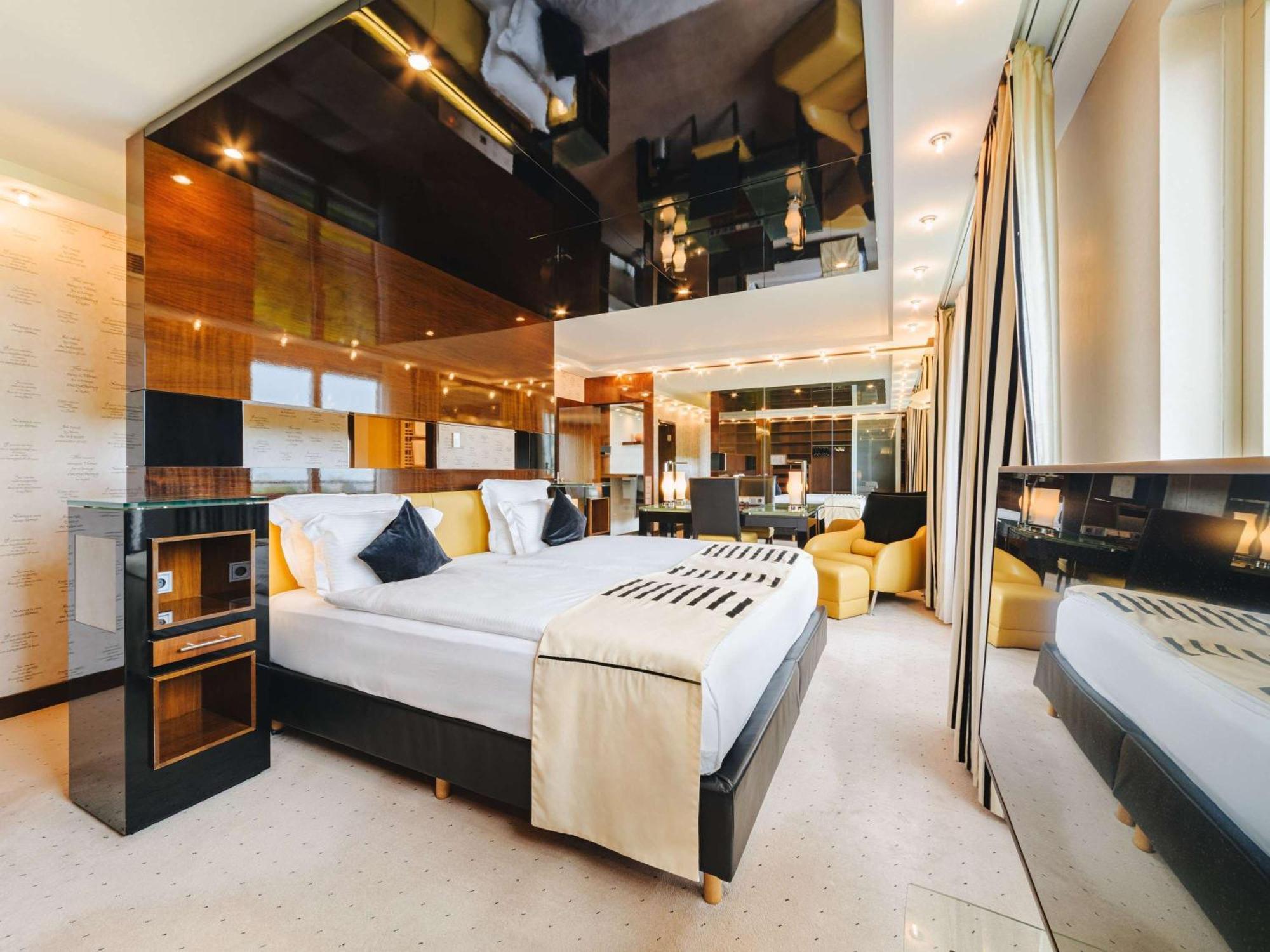 Pullman Berlin Schweizerhof Hotel Ngoại thất bức ảnh