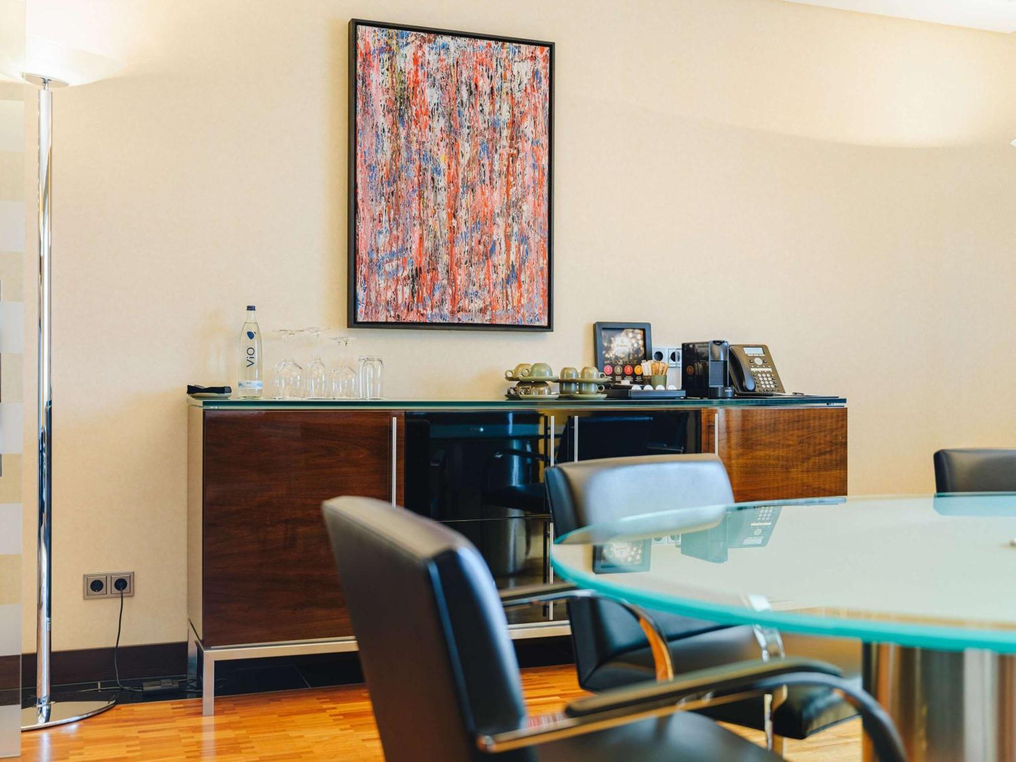 Pullman Berlin Schweizerhof Hotel Ngoại thất bức ảnh