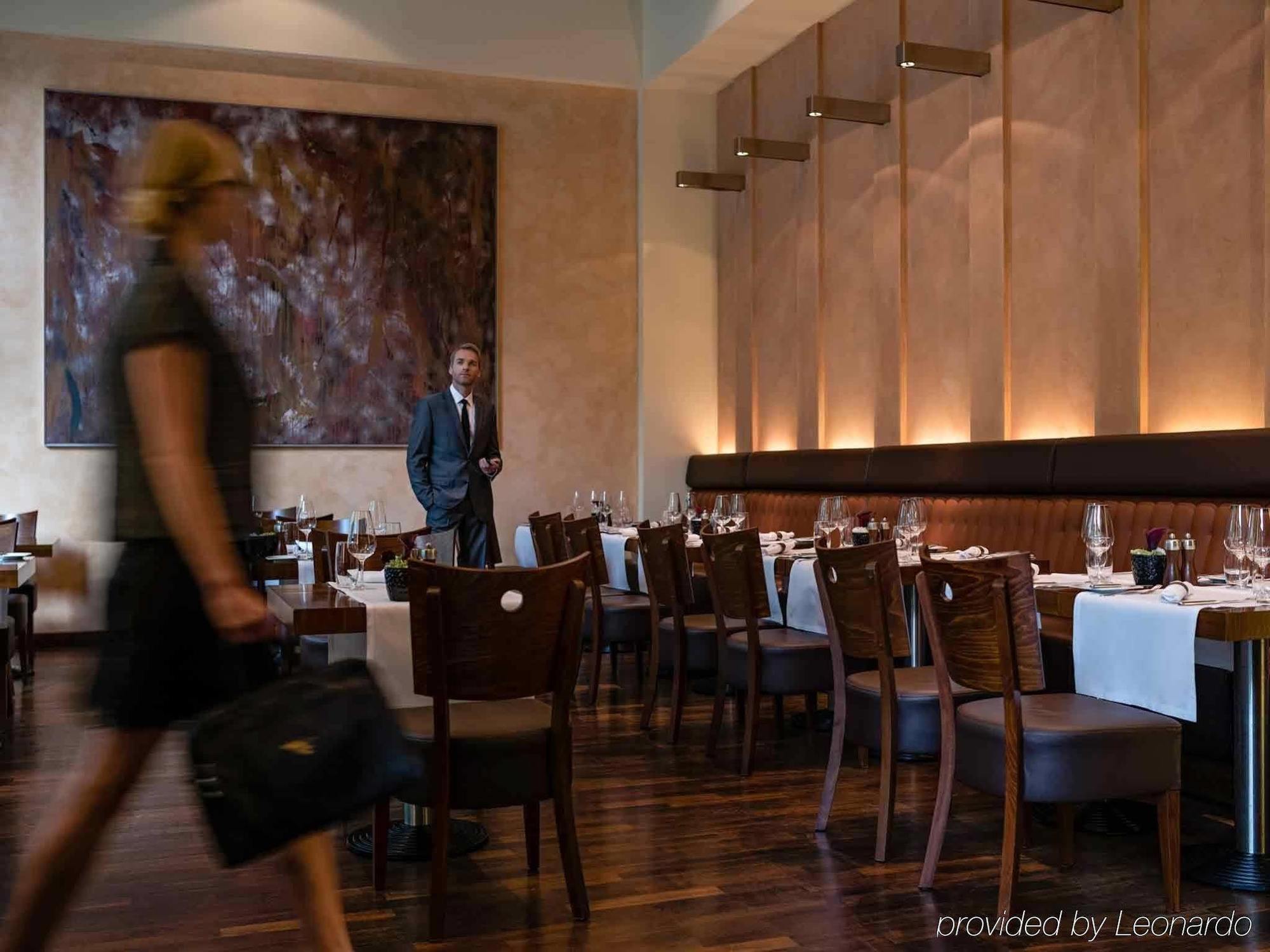 Pullman Berlin Schweizerhof Hotel Ngoại thất bức ảnh Restaurant